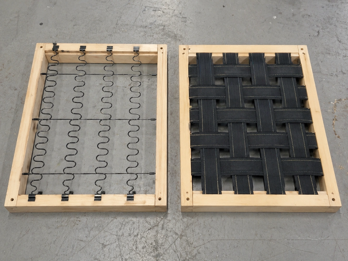 Side by side comparison of zigzag springs and elastic webbing sofa suspension